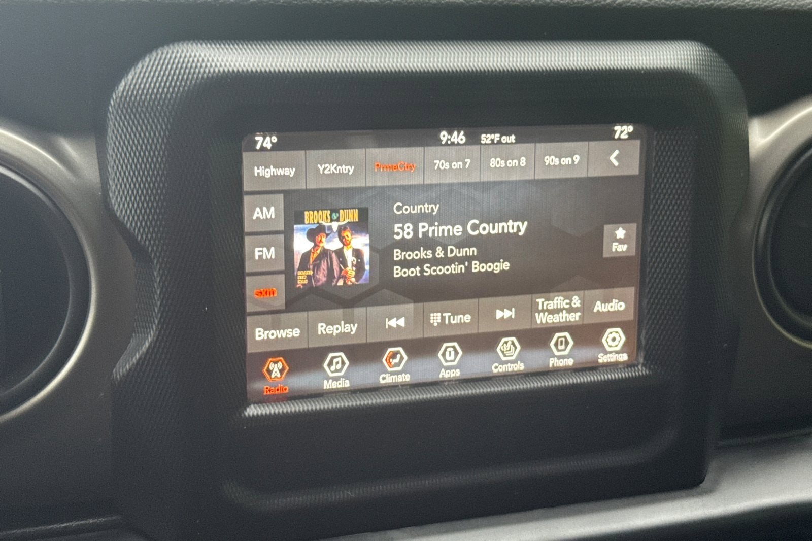 2020 Jeep Wrangler Unlimited Willys