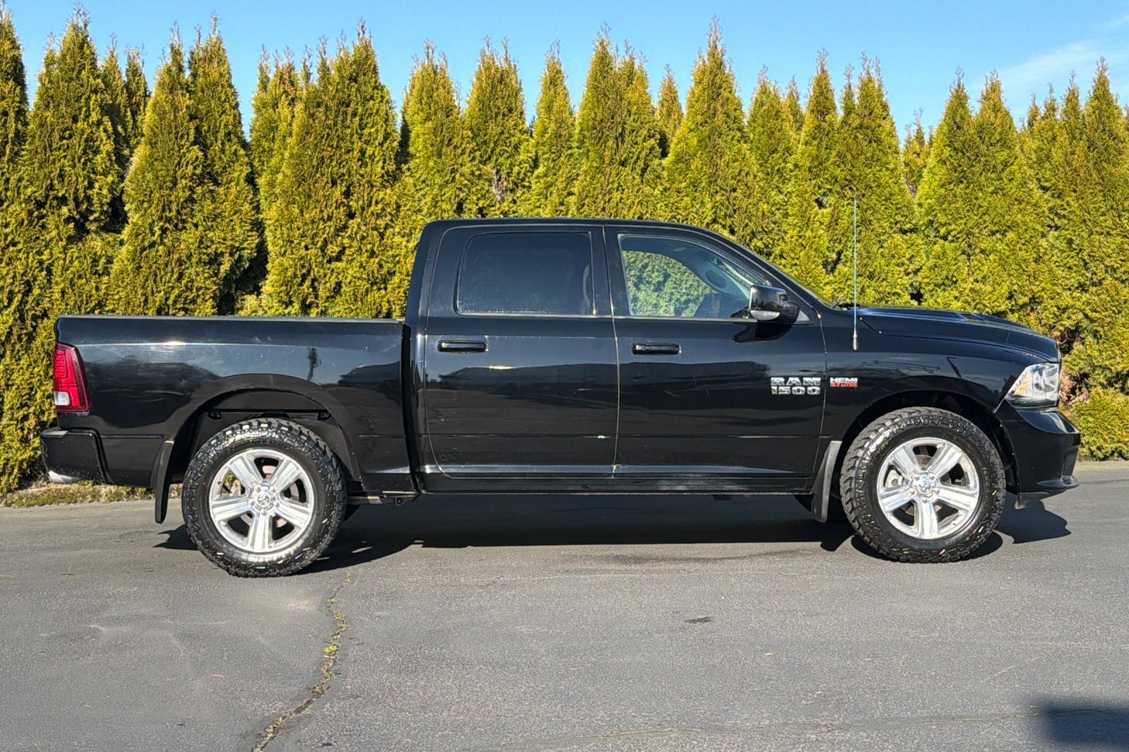2015 RAM 1500 Sport