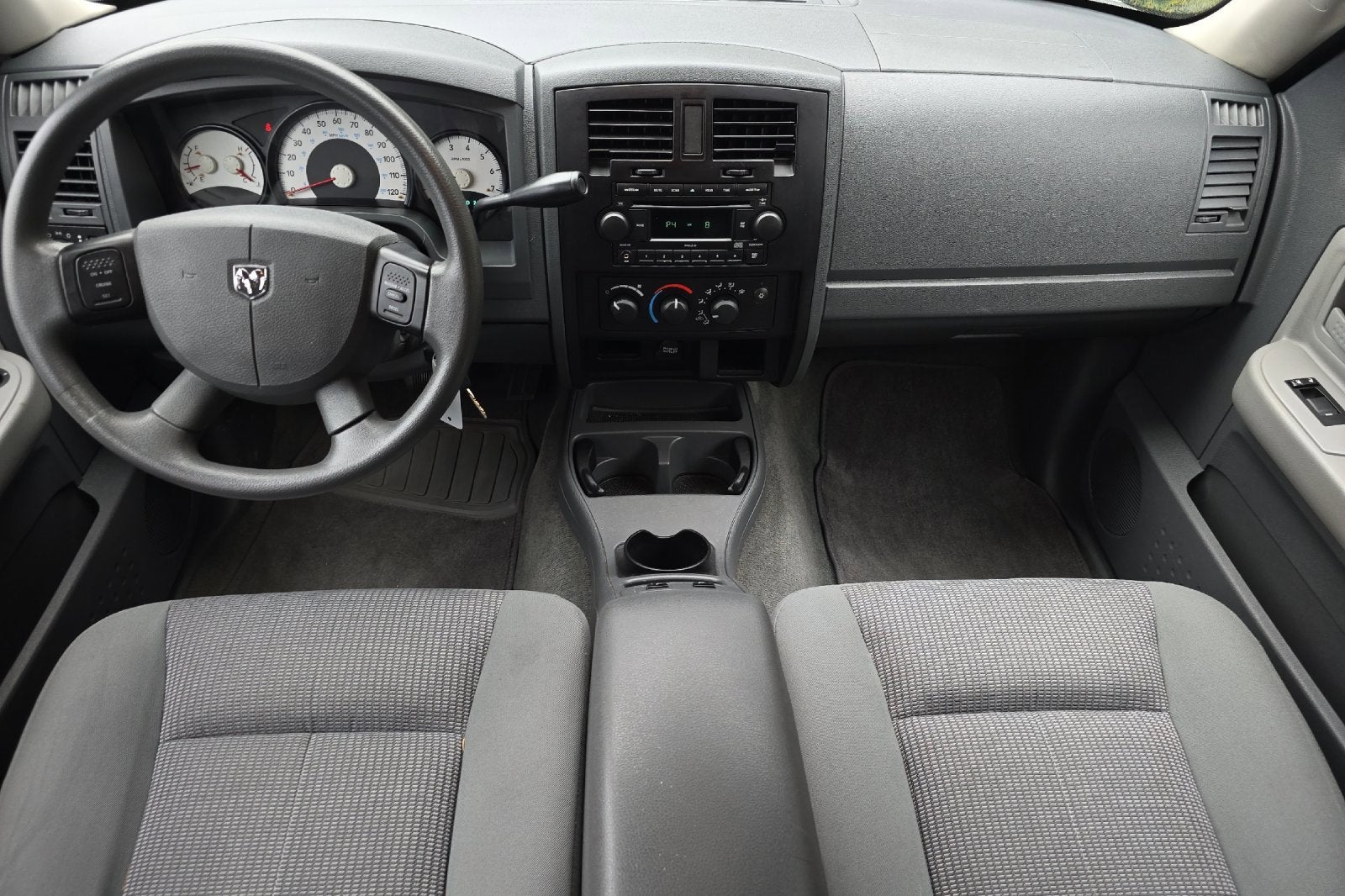 2007 Dodge Dakota ST