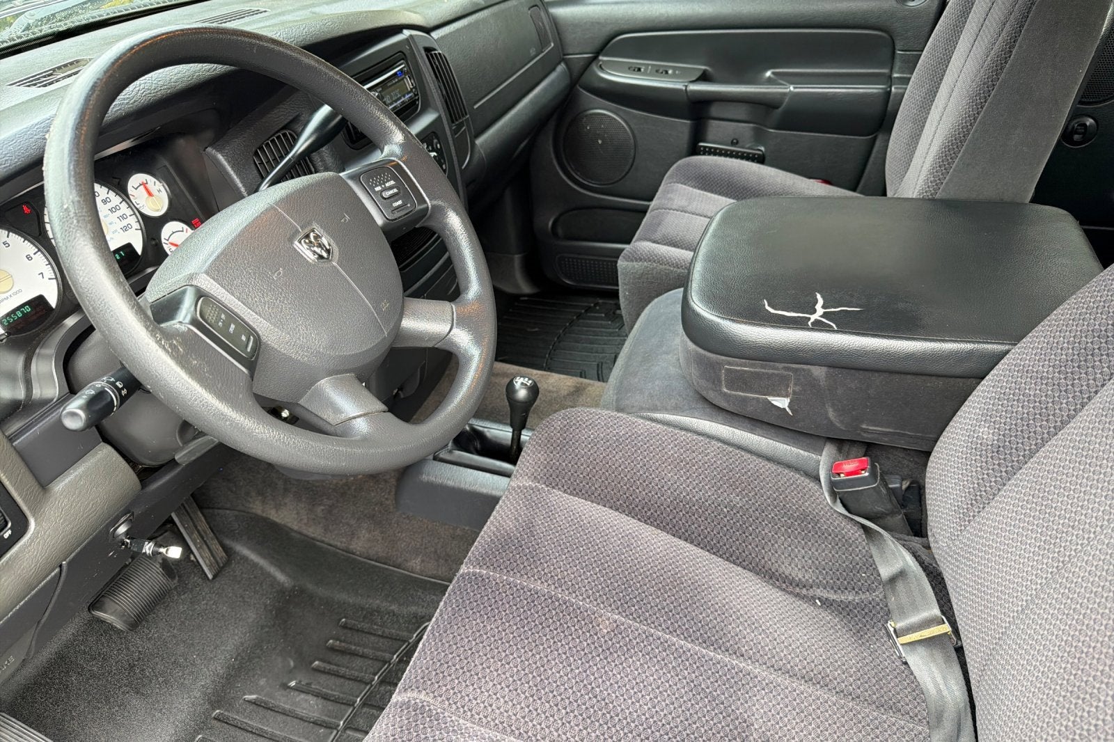 2004 Dodge Ram 1500 SLT