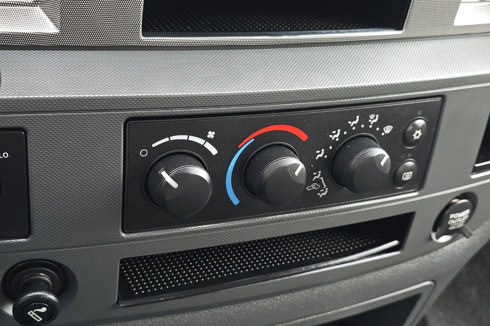 2006 Dodge Ram 2500 SLT