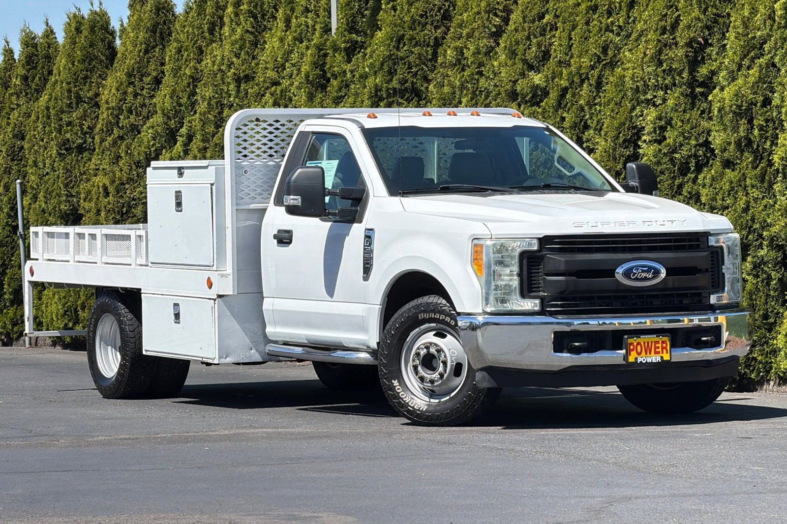 2017 Ford Super Duty F-350 DRW XL