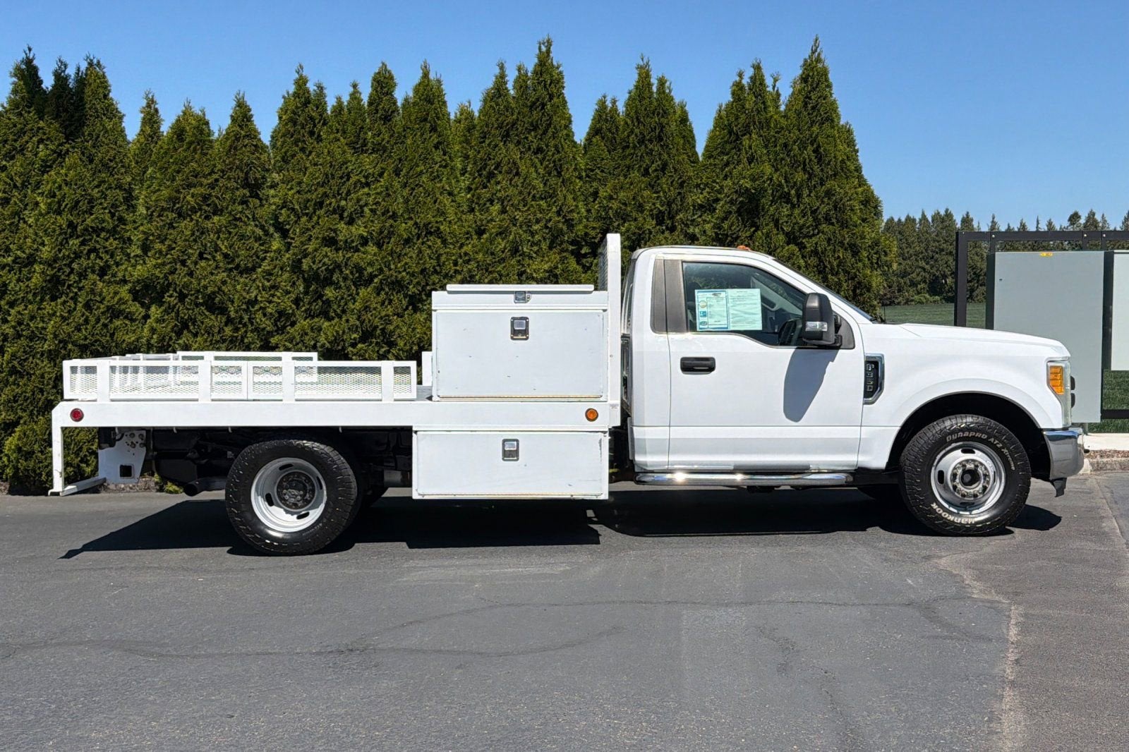 2017 Ford Super Duty F-350 DRW XL