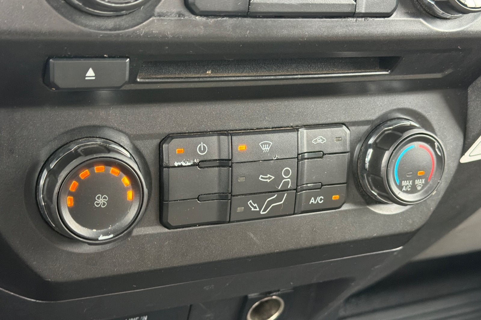 2018 Ford Super Duty F-450 DRW XL
