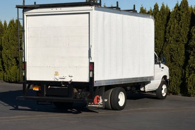 2011 Ford Econoline Commercial Cuta E-350 SUPER DUTY