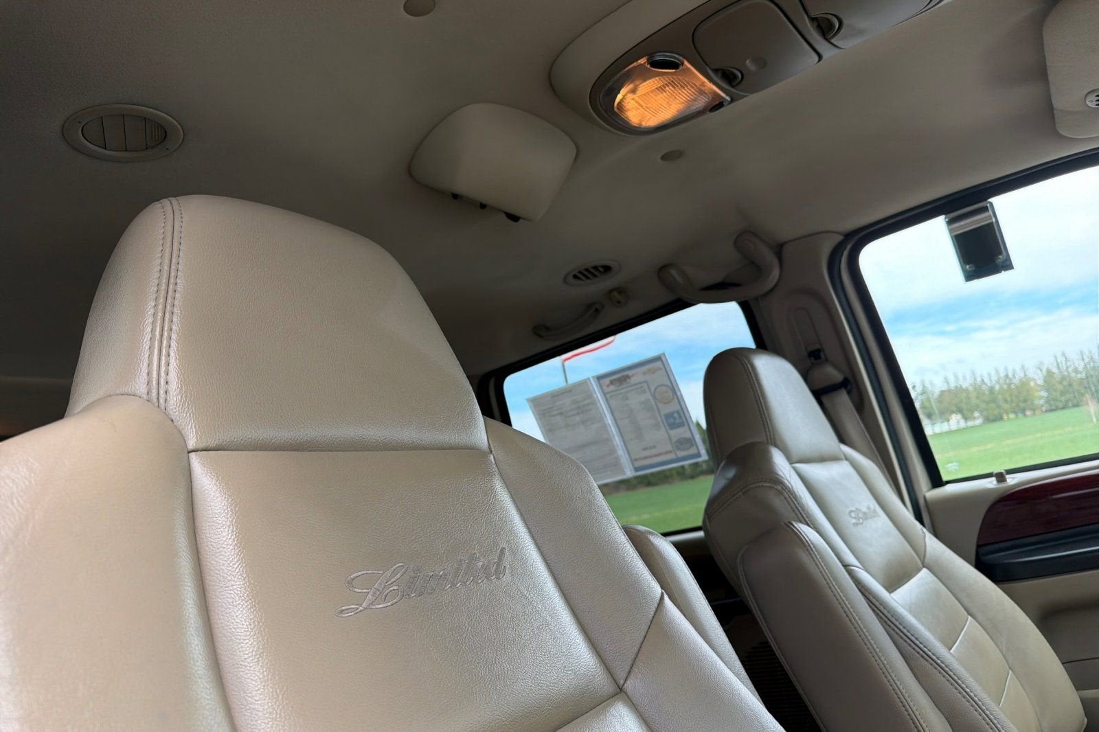 2005 Ford Excursion Limited