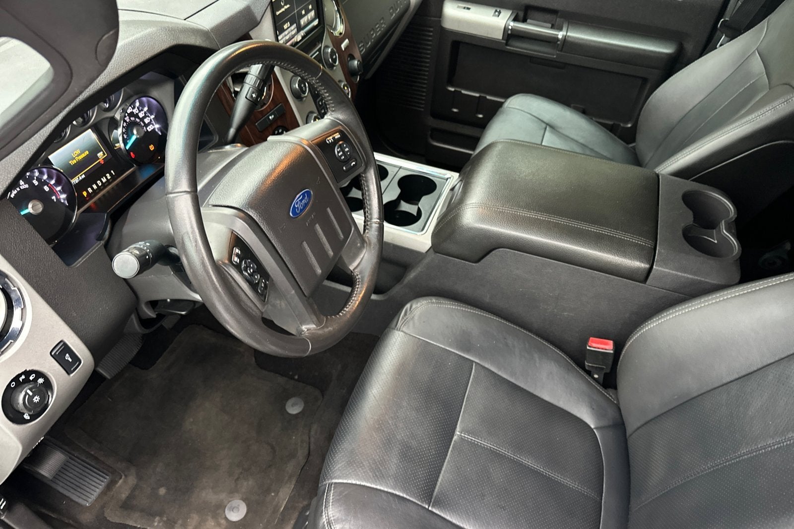 2015 Ford Super Duty F-350 SRW Lariat