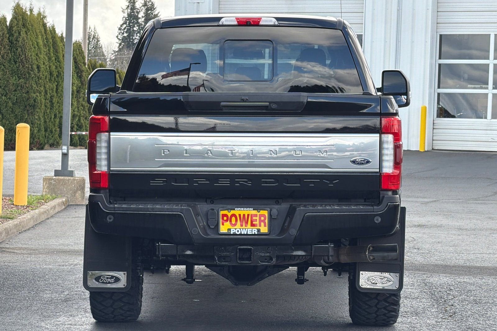 2017 Ford Super Duty F-350 SRW Platinum