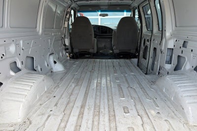 2004 Ford Econoline Cargo Van VAN E-150