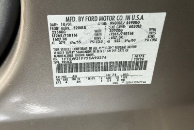 2002 Ford Super Duty F-350 SRW XL