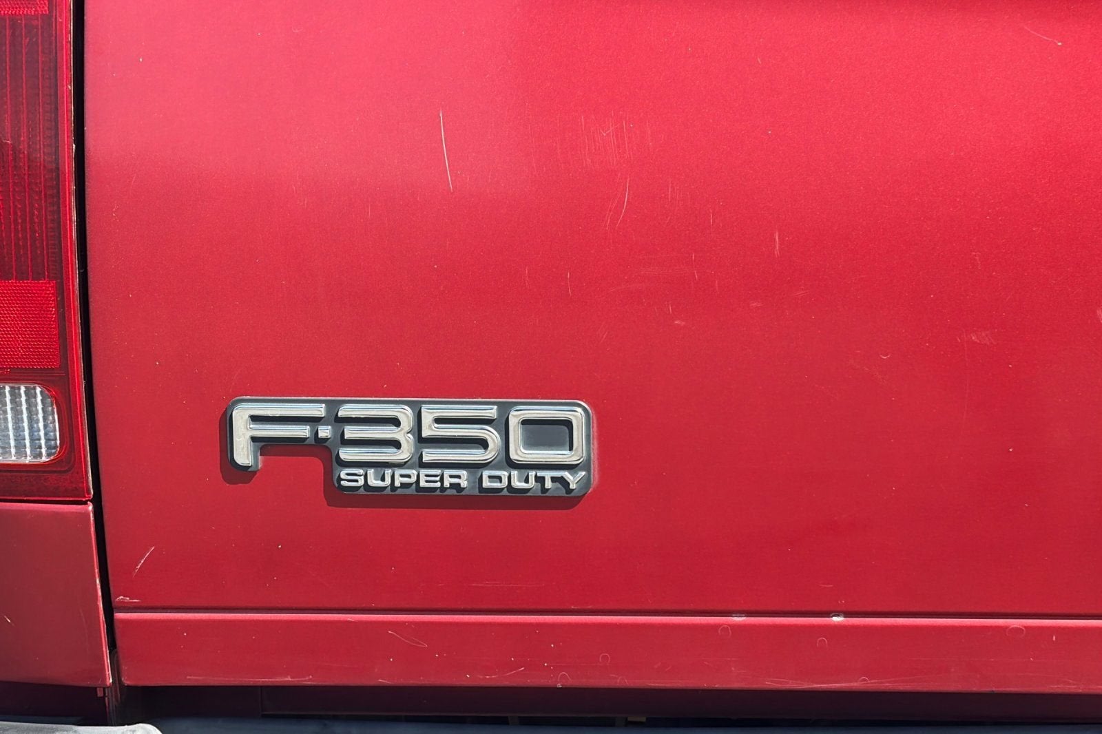 2003 Ford Super Duty F-350 SRW XL
