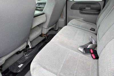 2004 Ford Super Duty F-350 SRW XL