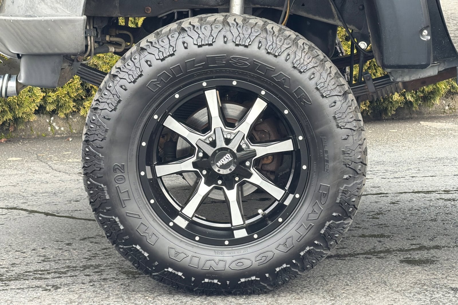 2004 Ford Super Duty F-350 SRW XL