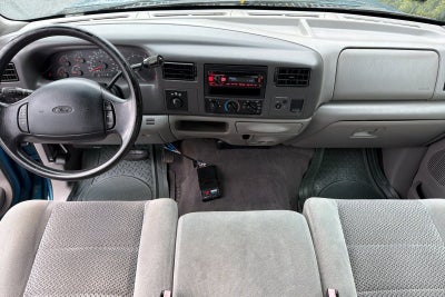 2001 Ford Super Duty F-350 SRW XL