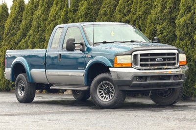 2001 Ford Super Duty F-350 SRW XL