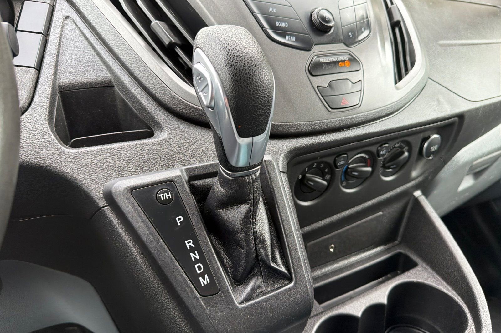 2017 Ford Transit Van T-250 130 LW RF S