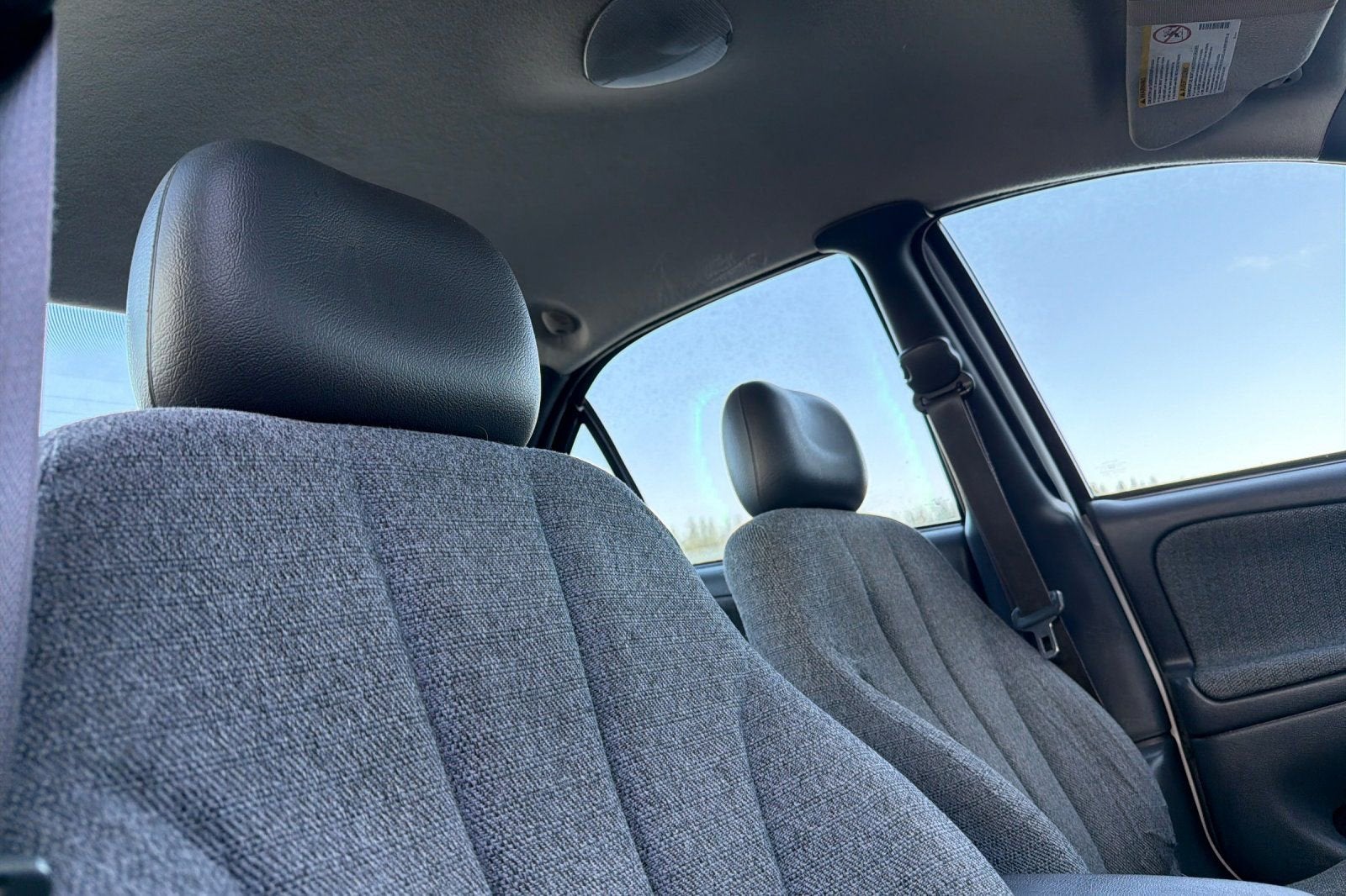 2004 Chevrolet Cavalier Base