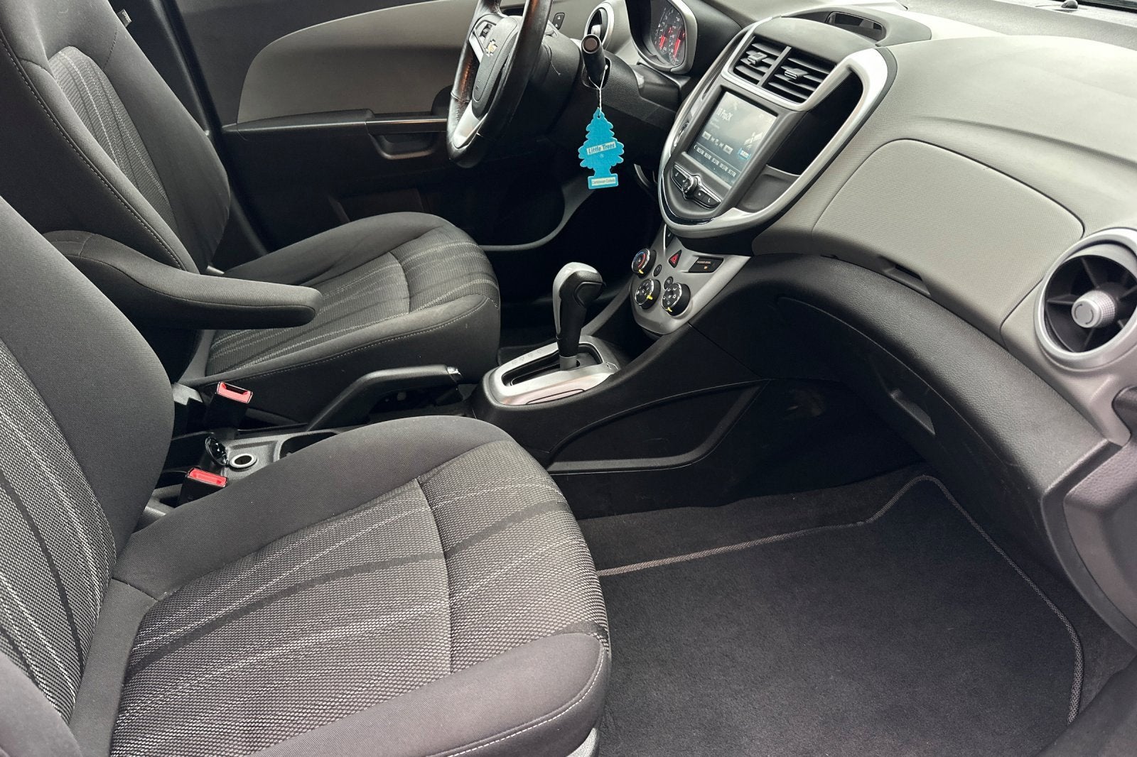 2017 Chevrolet Sonic LT