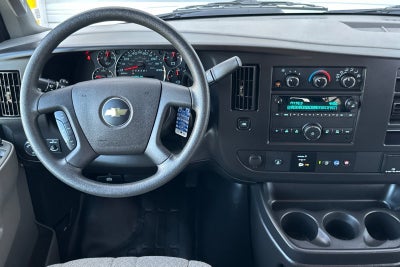 2023 Chevrolet Express Passenger 3500 1LS