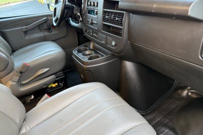 2023 Chevrolet Express Cutaway 3500 1WT