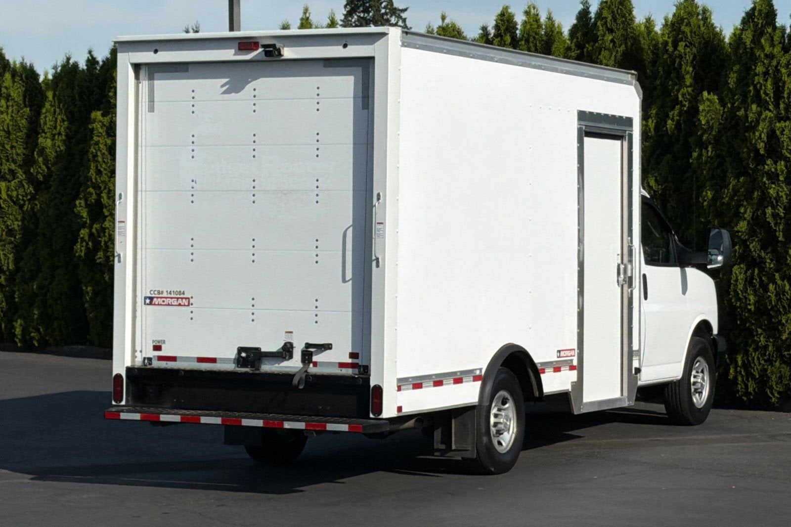 2023 Chevrolet Express Cutaway 3500 1WT