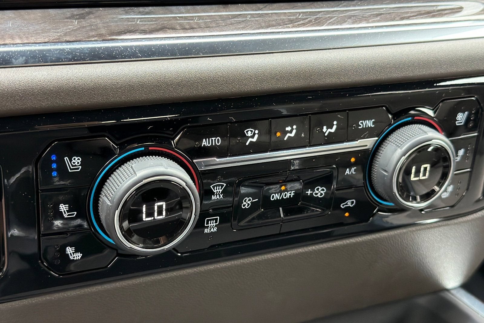 2024 Chevrolet Silverado 3500 HD LTZ DRW