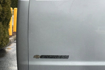 2017 Chevrolet Express Cargo 2500 2500 RWD 135"