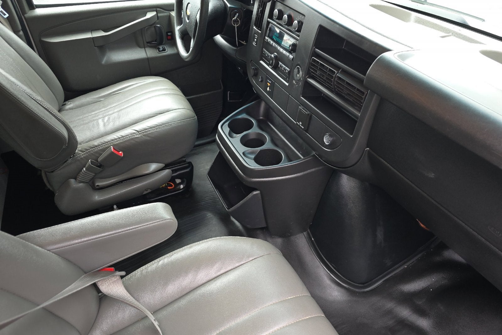 2017 Chevrolet Express Cargo 2500 Base