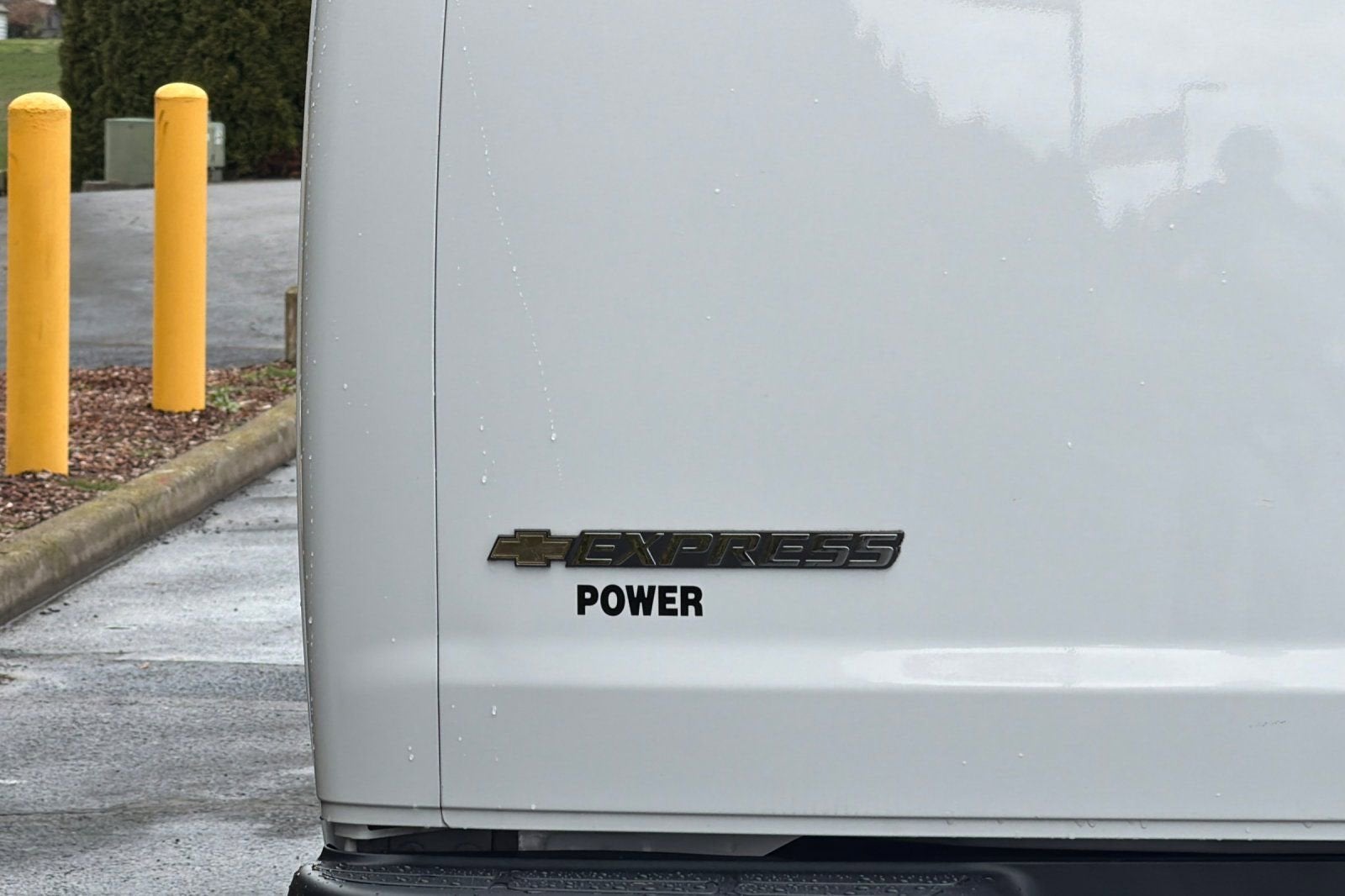 2024 Chevrolet Express Cargo 2500 WT