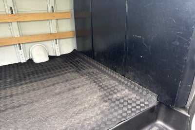 2024 Chevrolet Express Cargo 2500 WT