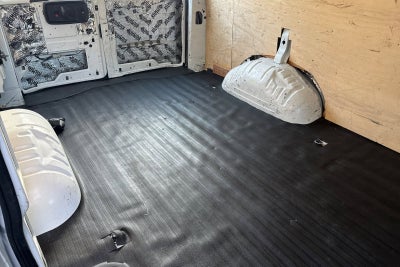 2018 Chevrolet Express Cargo 2500 2500 RWD 135"