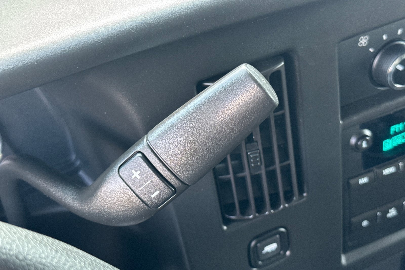 2018 Chevrolet Express Cargo 2500 2500 RWD 135"