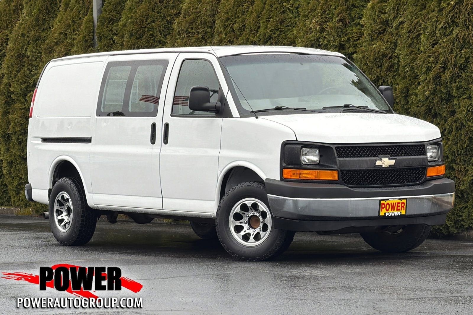 2017 Chevrolet Express Cargo 3500 3500 RWD 135"