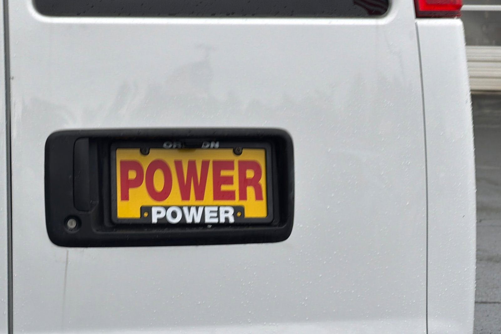 2017 Chevrolet Express Cargo 3500 3500 RWD 135"