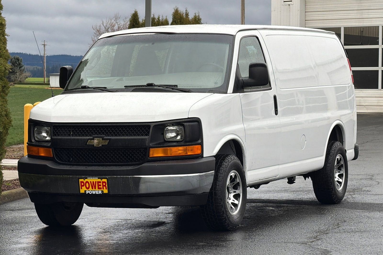 2017 Chevrolet Express Cargo 3500 3500 RWD 135"