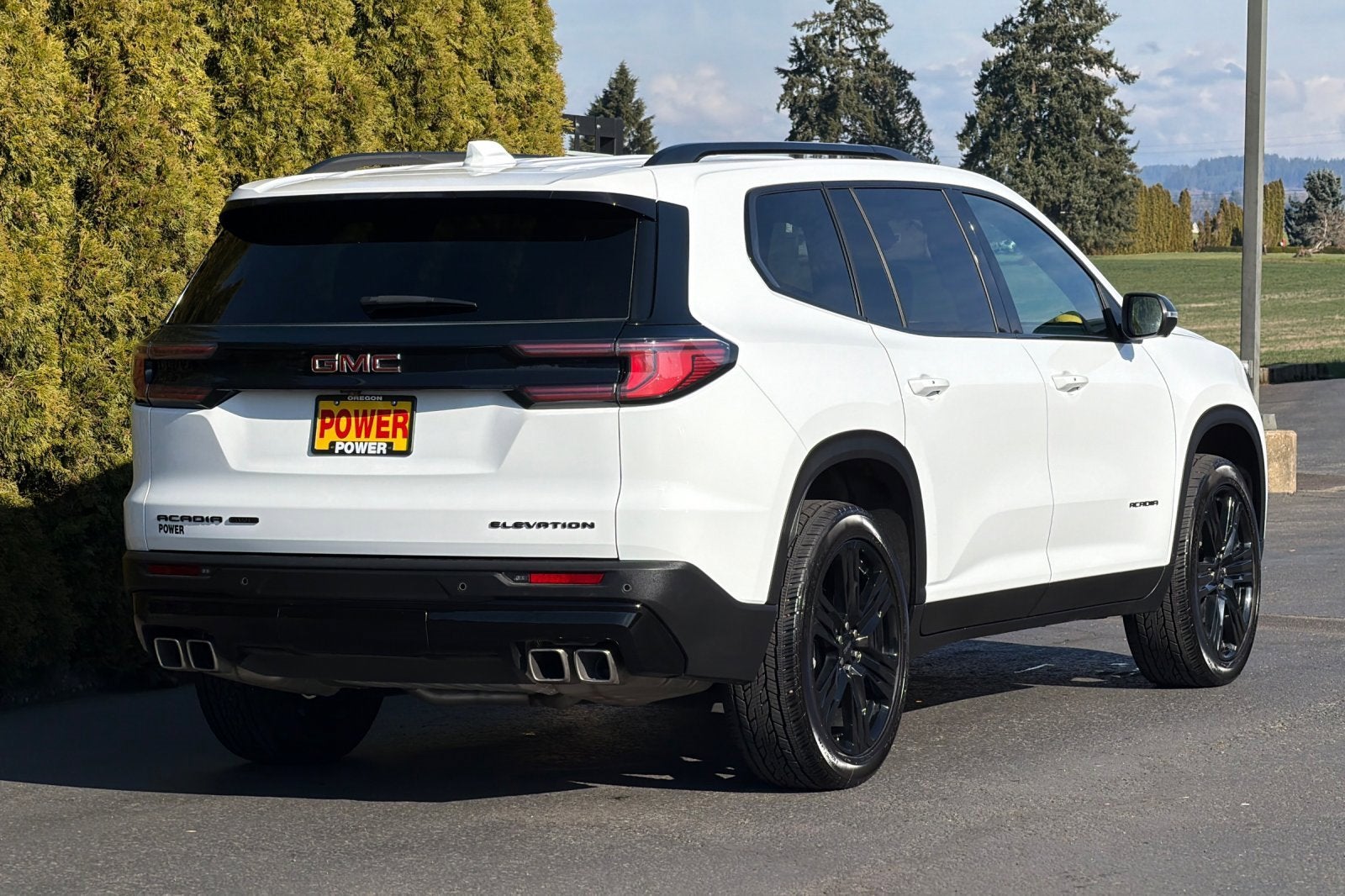 2025 GMC Acadia Elevation