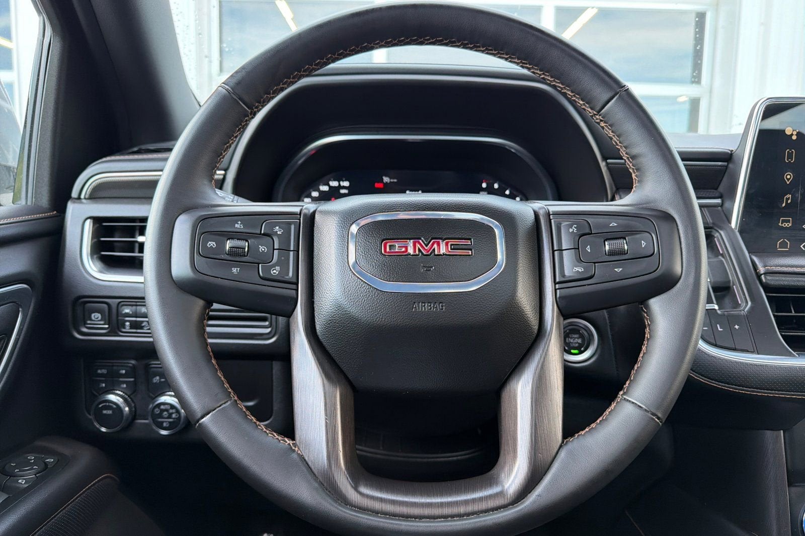 2024 GMC Yukon AT4
