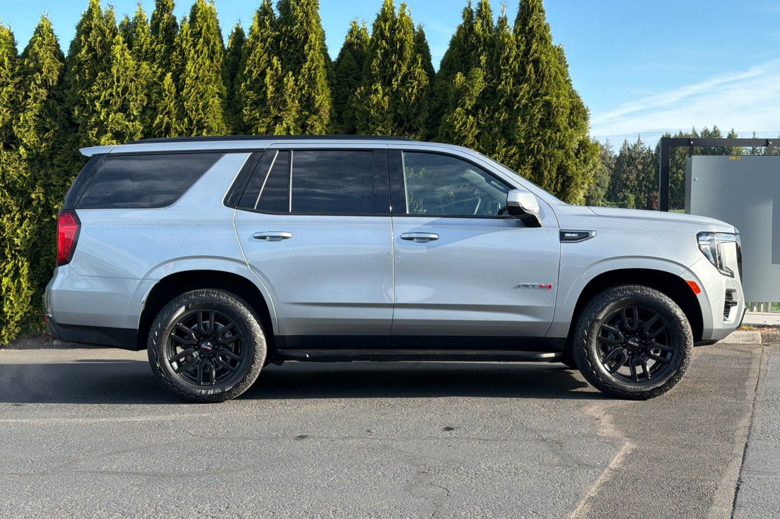 2024 GMC Yukon AT4