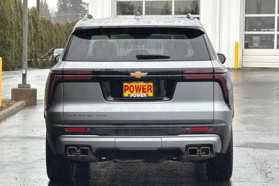 2025 Chevrolet Traverse LT