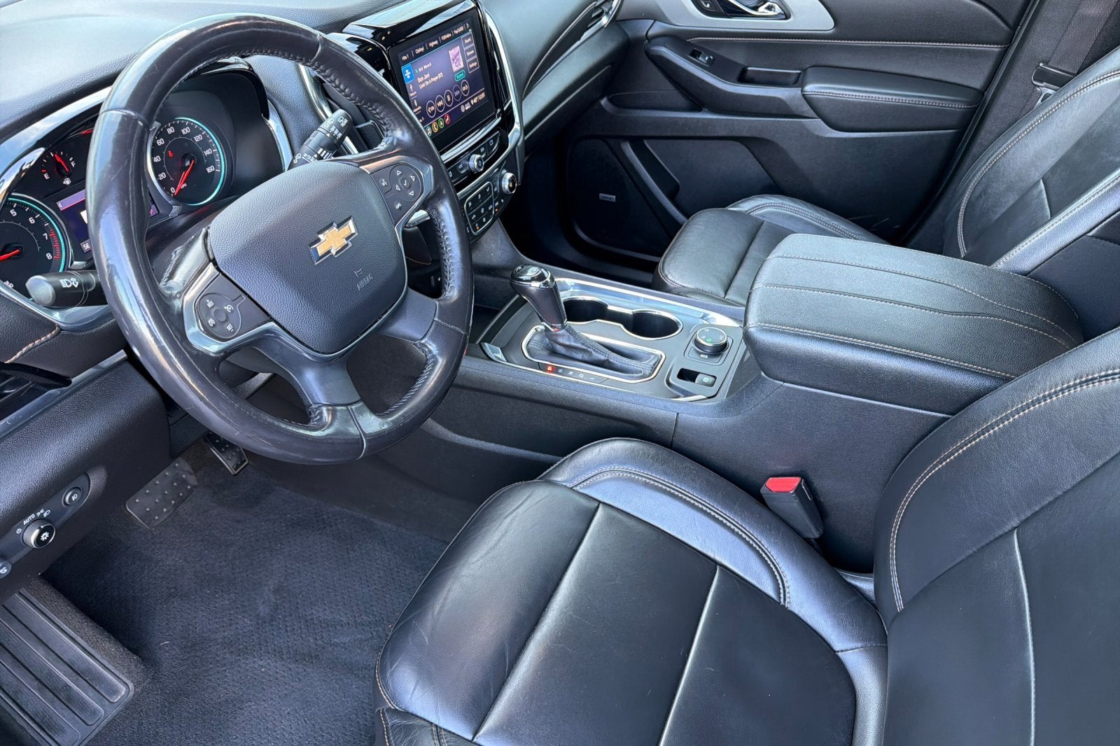 2020 Chevrolet Traverse LT Leather