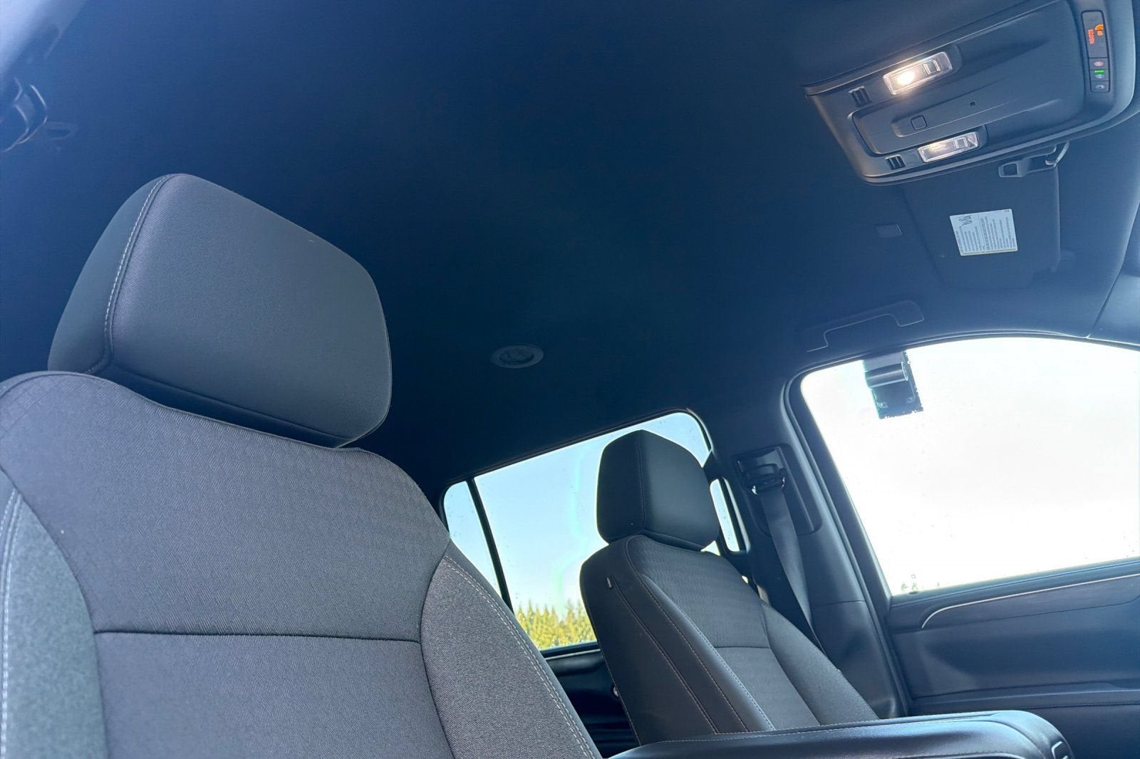 2024 Chevrolet Suburban LS