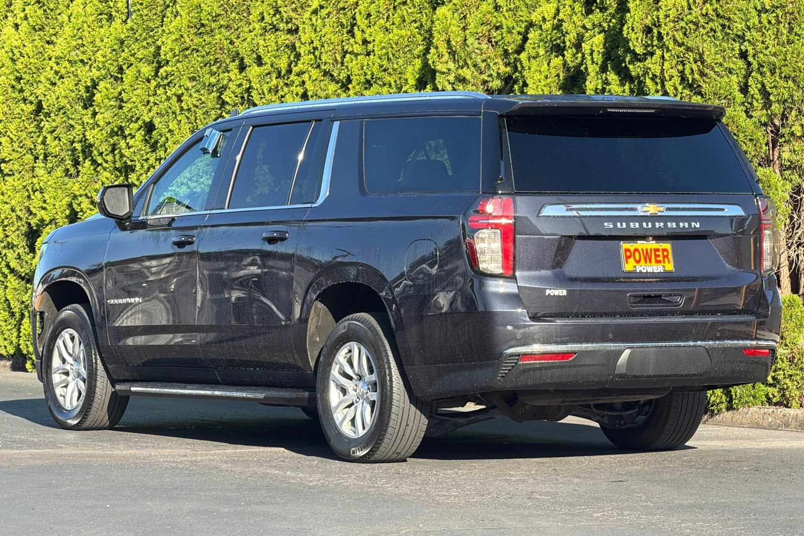 2024 Chevrolet Suburban LS
