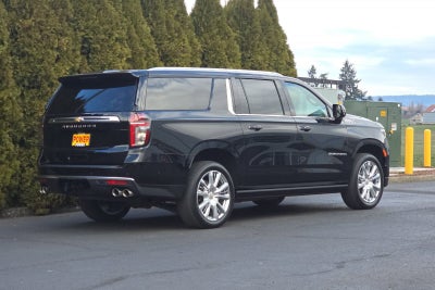 2023 Chevrolet Suburban High Country