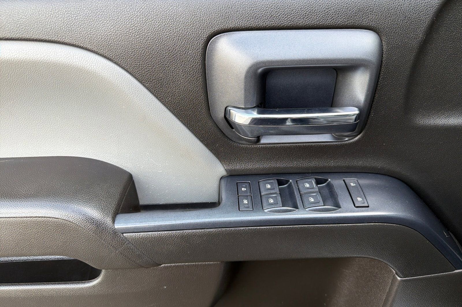 2017 GMC Sierra 2500 HD DBL CAB 4WD 144.2