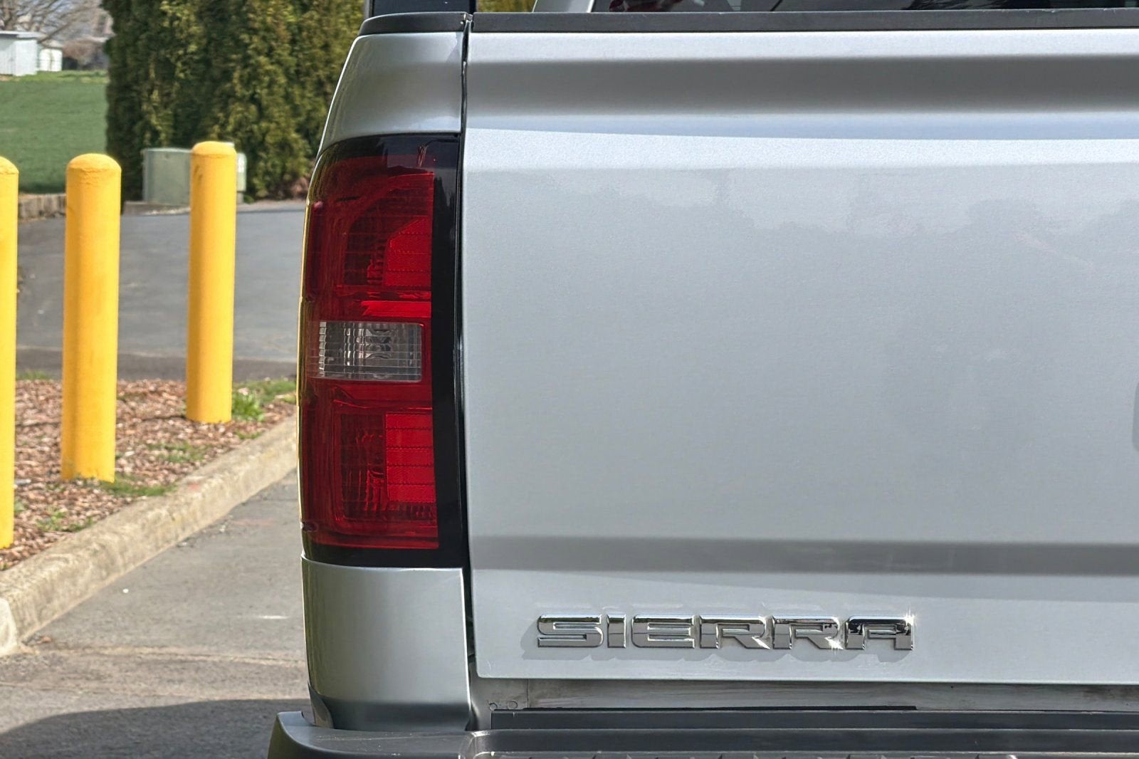 2017 GMC Sierra 2500 HD DBL CAB 4WD 144.2