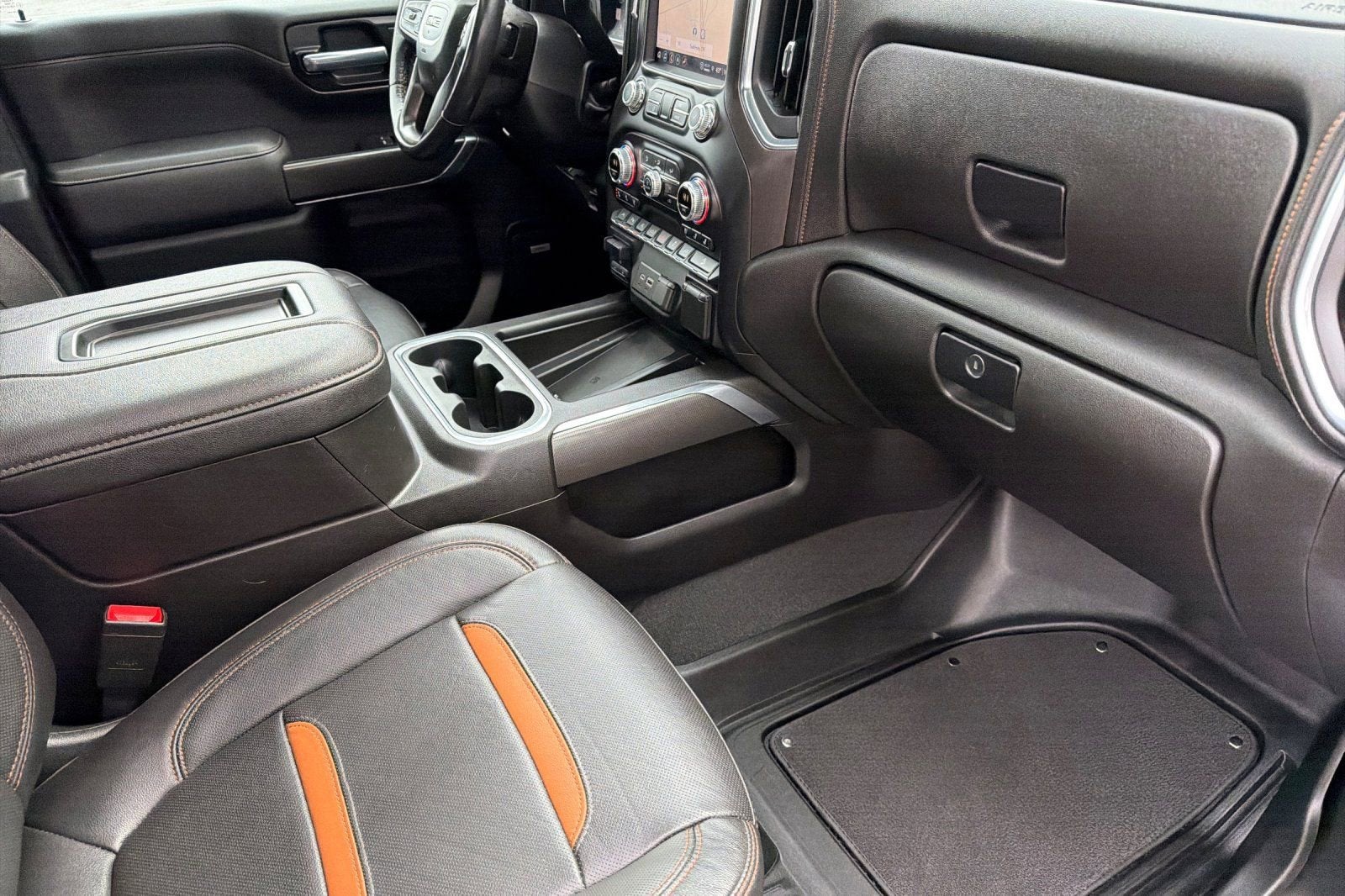 2022 GMC Sierra 1500 Limited AT4