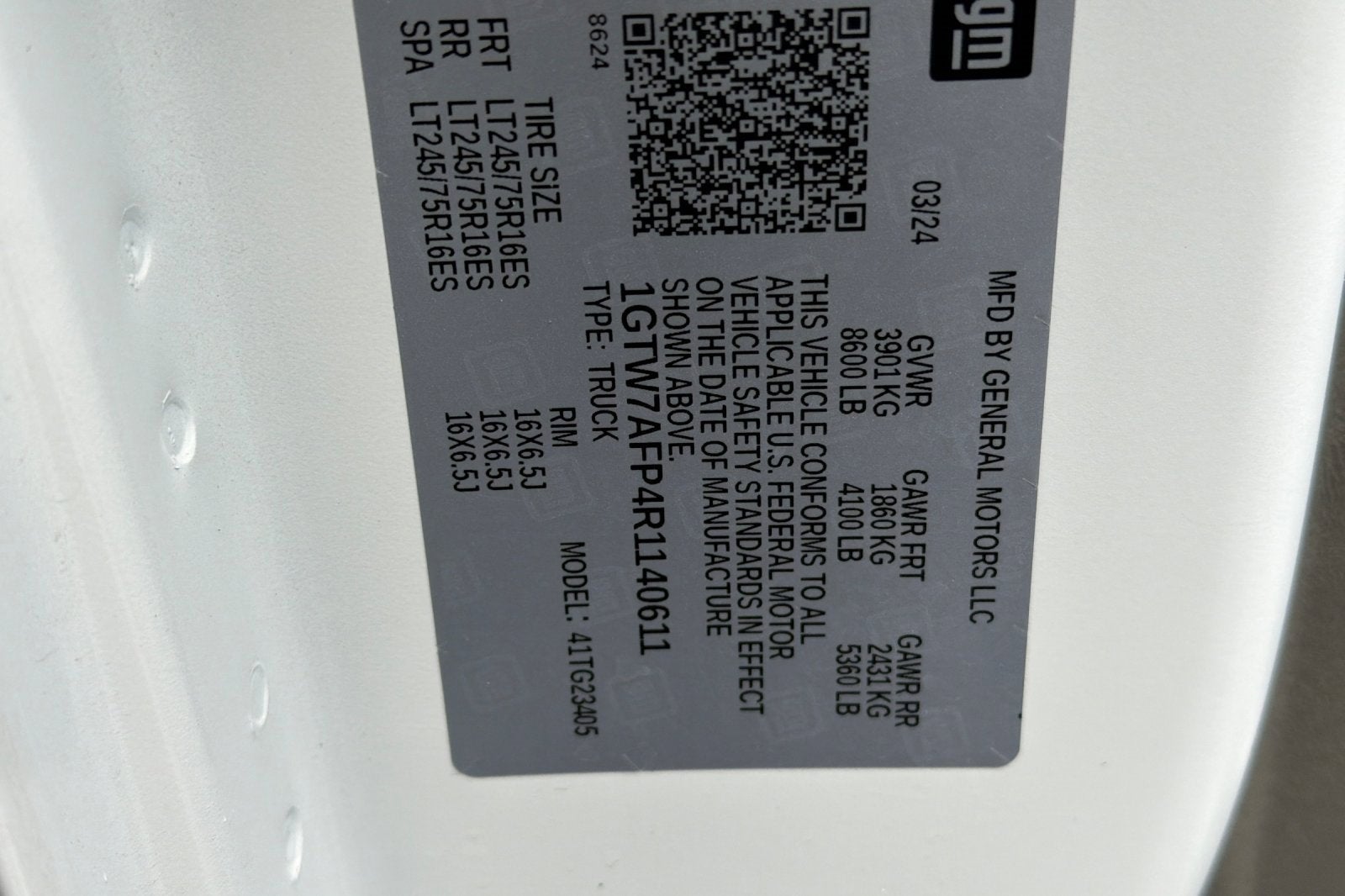 2024 GMC Savana Cargo 2500 Work Van