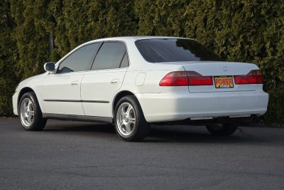2000 Honda Accord Sdn LX