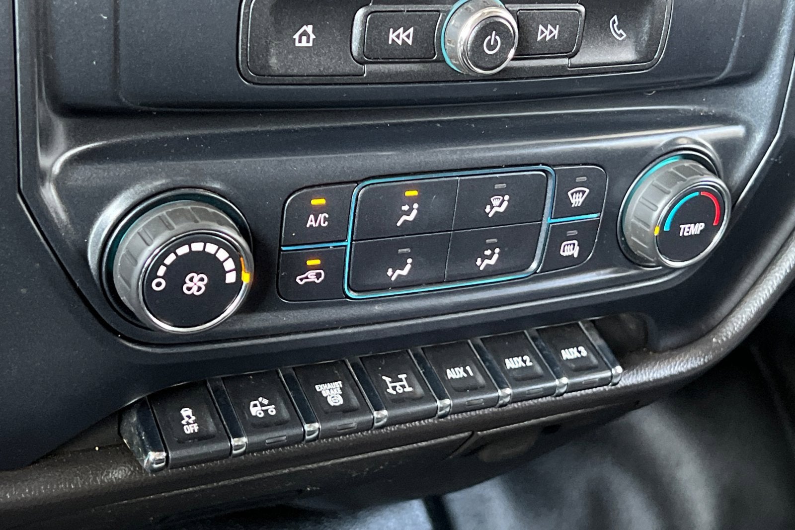 2020 Chevrolet Silverado 5500 HD Work Truck