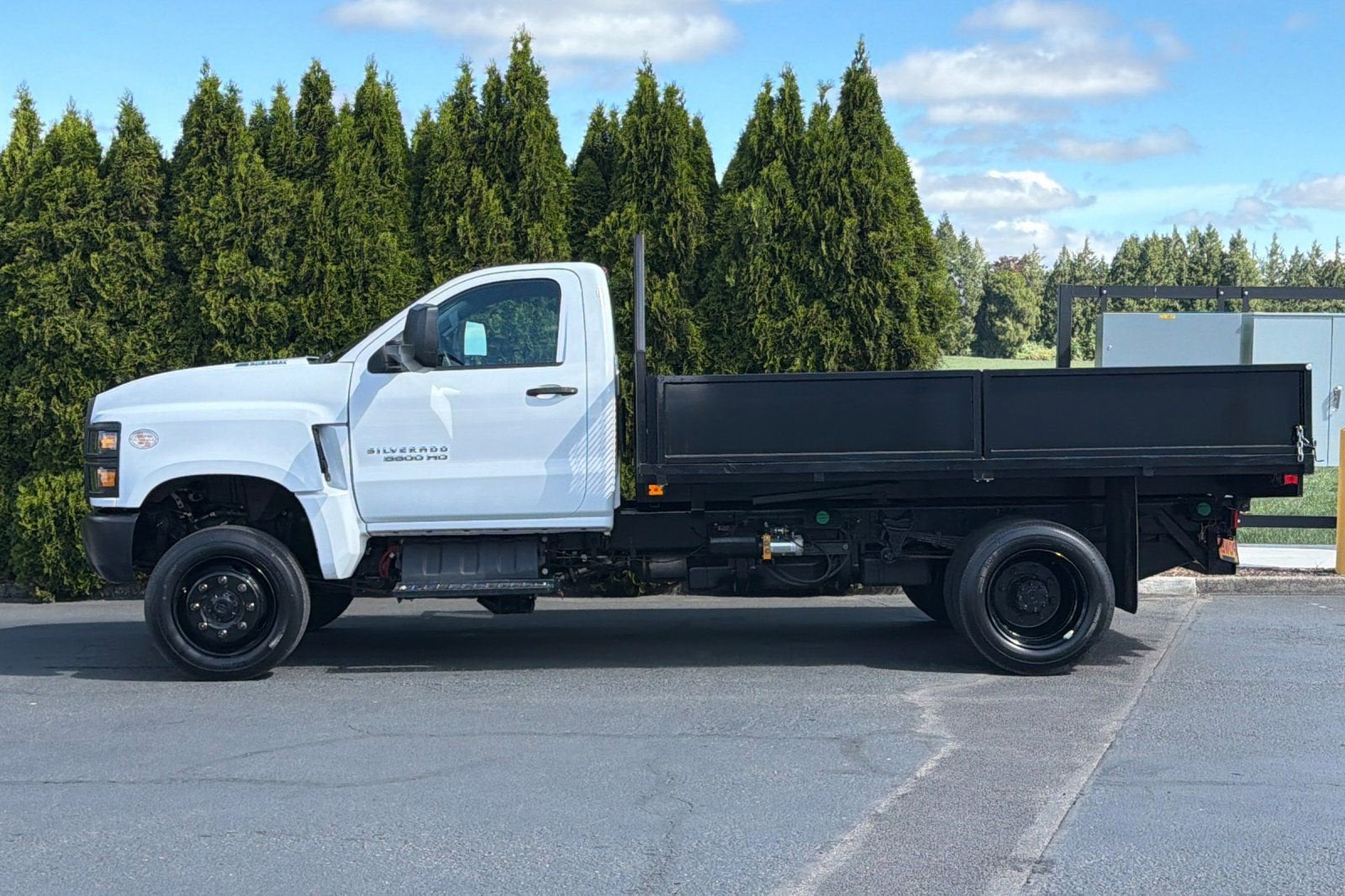 2024 Chevrolet Silverado 5500 HD Work Truck